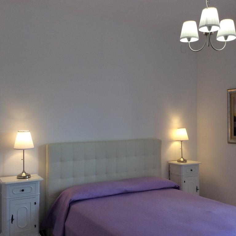 B&B Dolce Casa Syrakusa Exteriör bild