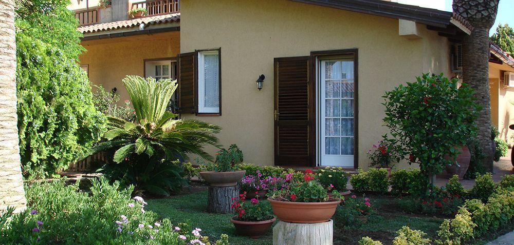 B&B Dolce Casa Syrakusa Exteriör bild